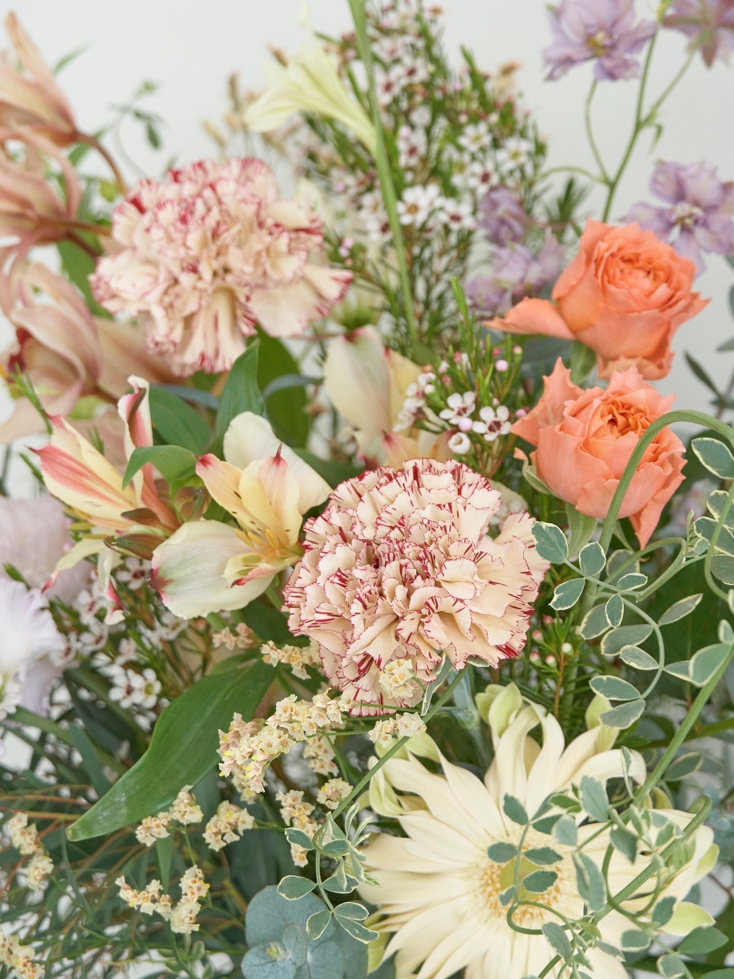 【mother's day】bouquet L and vase set 【Delivery date: 5/11 (Sat)】