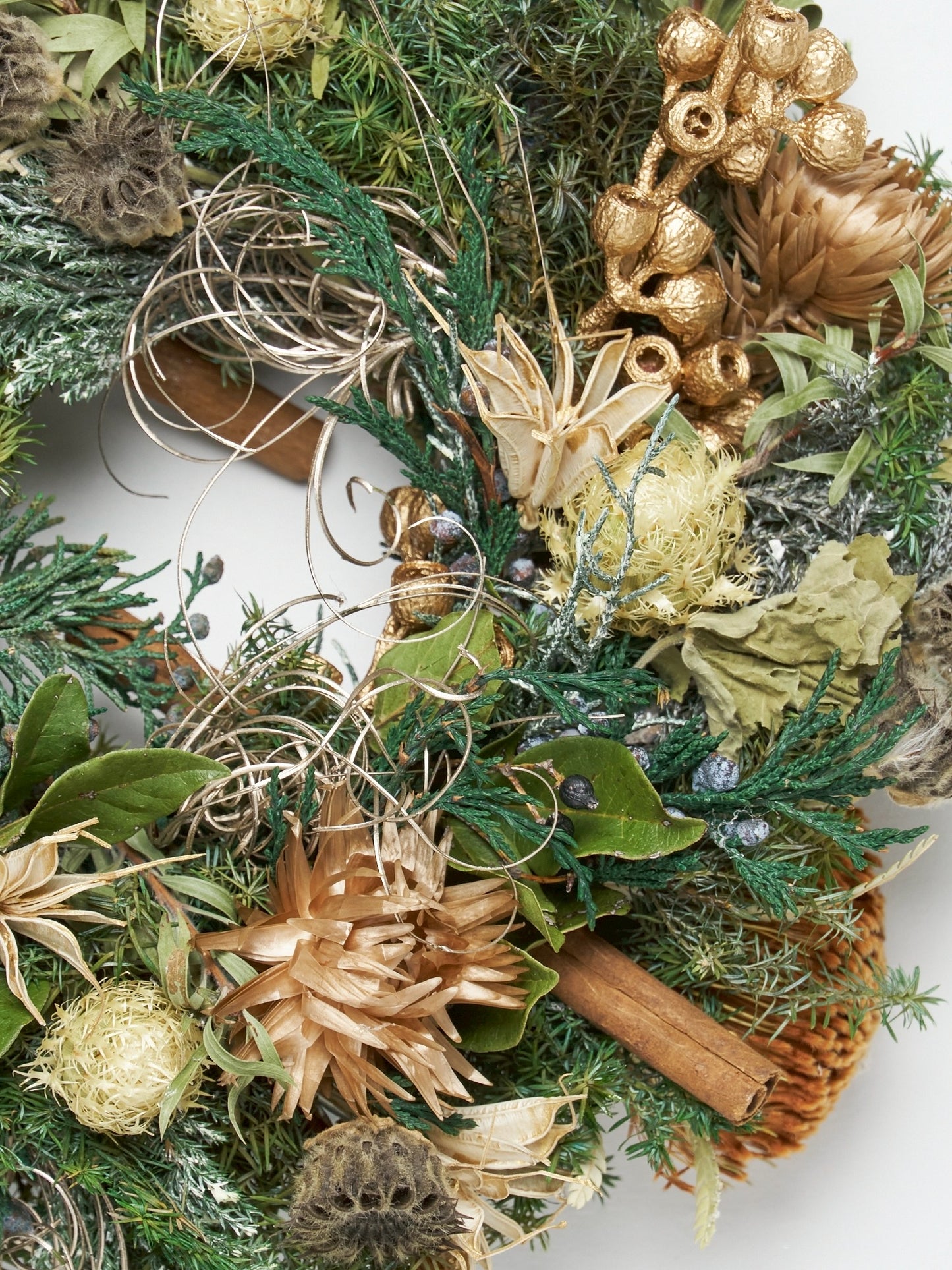 wreath arrangement "brown & gold ver."