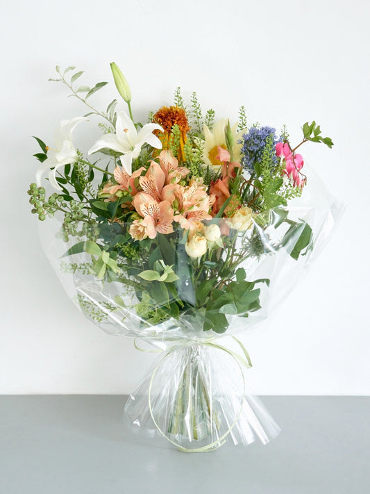 Fresh flower delivery花束M "summer ver."
