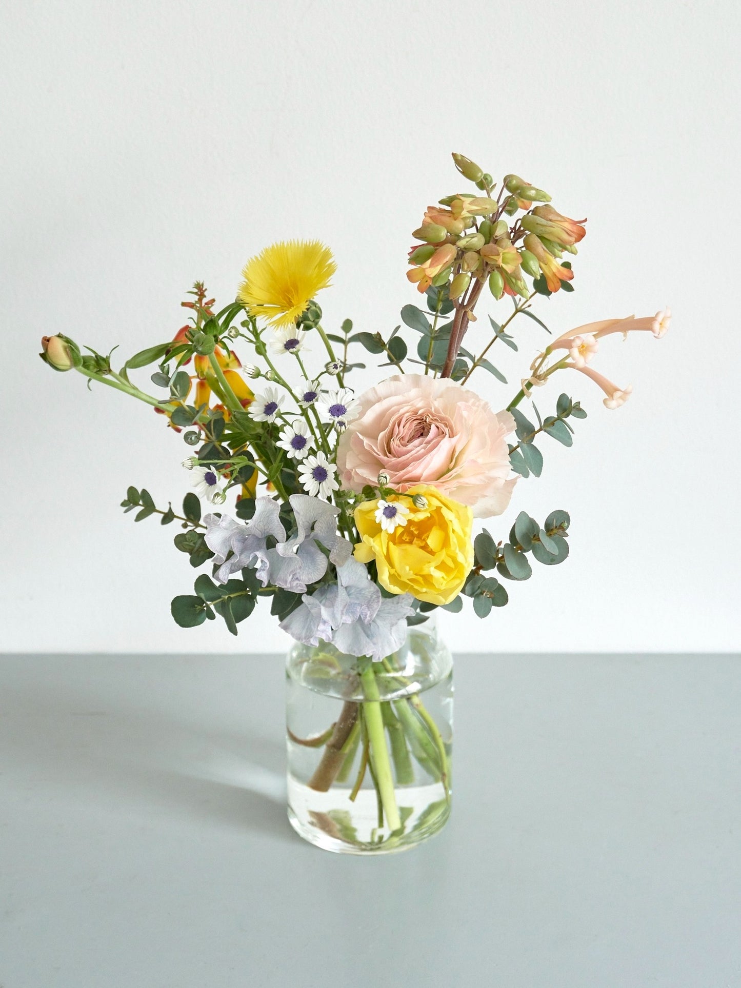 Fresh flower delivery花束Sと花瓶のセット "spring ver."