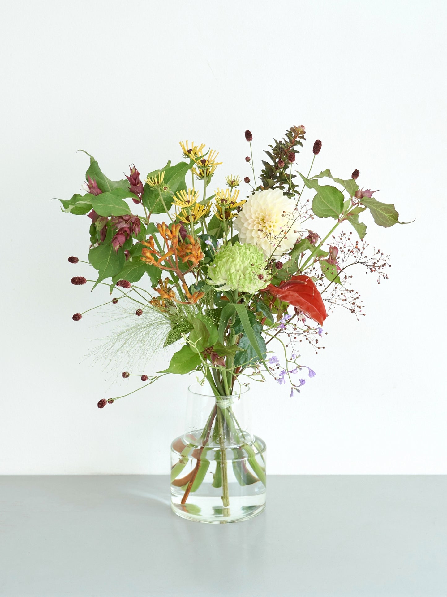 Fresh flower delivery bouquet M and vase set "summer ver."